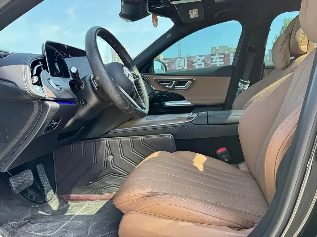 Mercedes-Benz E-Class E 2024 E 300 L Fashion