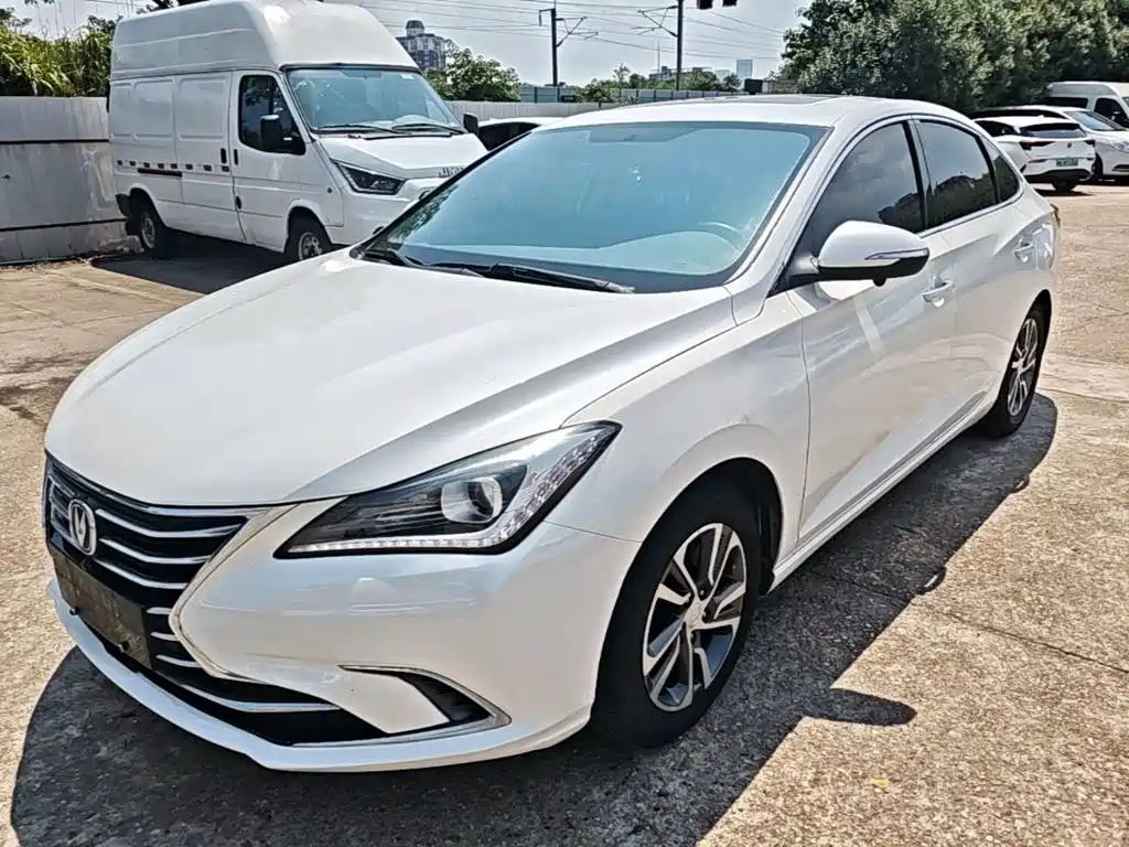 Changan Eado — миниатюра 2