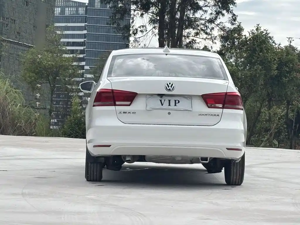 Volkswagen Jetta — миниатюра 25