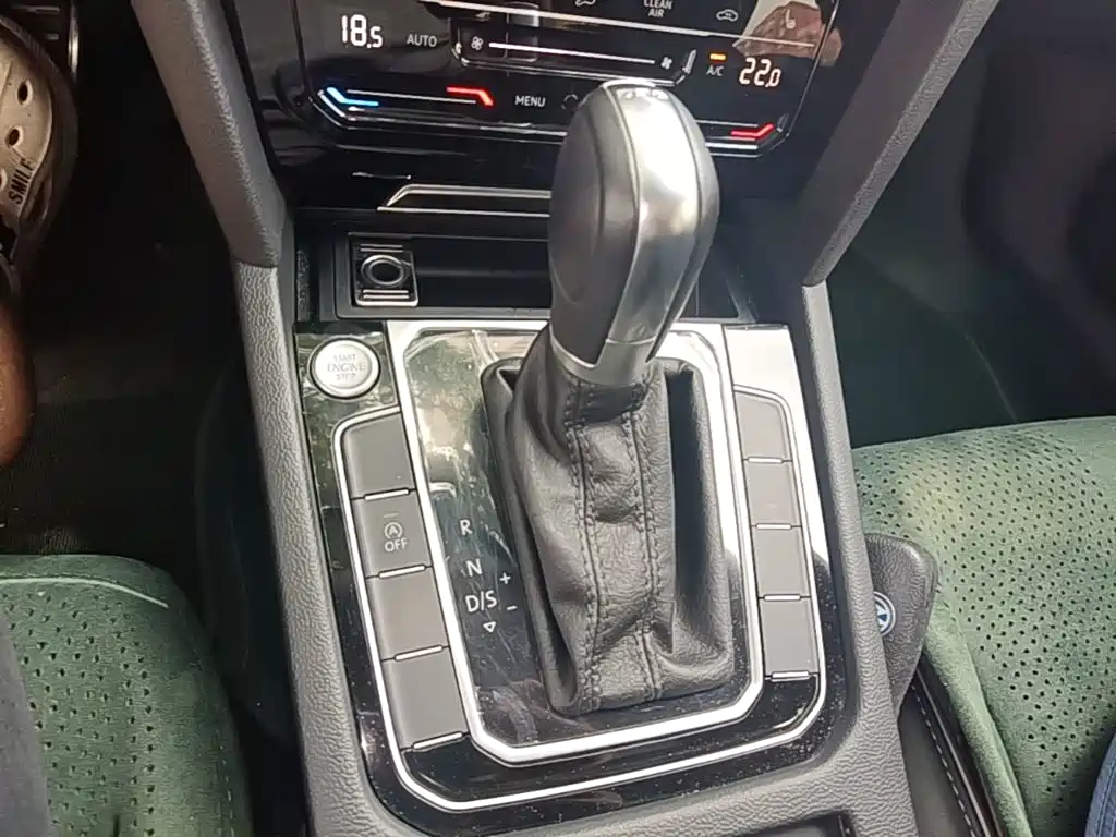 Volkswagen Magotan — миниатюра 14