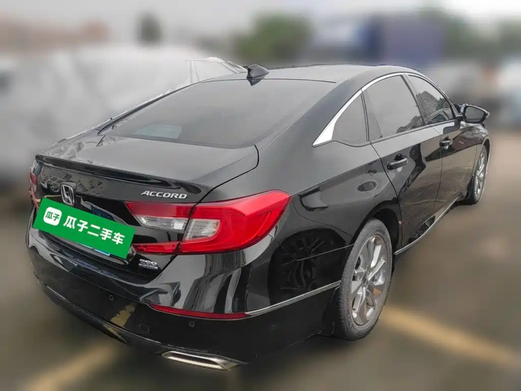 Honda Accord — миниатюра 6