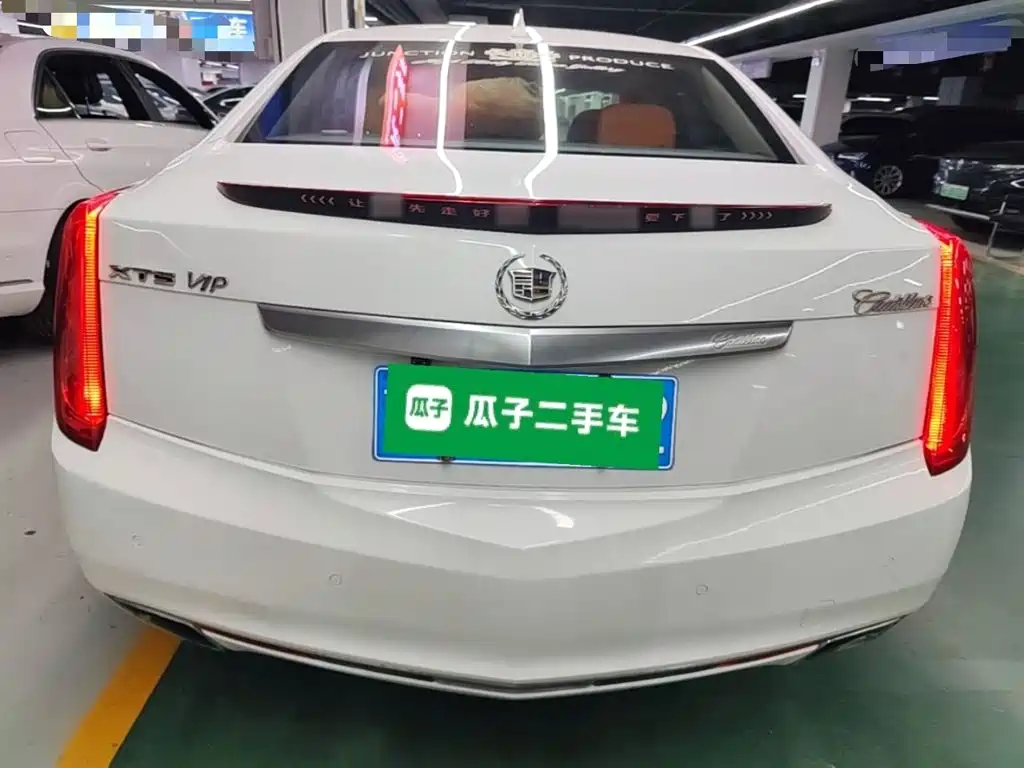 Cadillac XTS — миниатюра 6