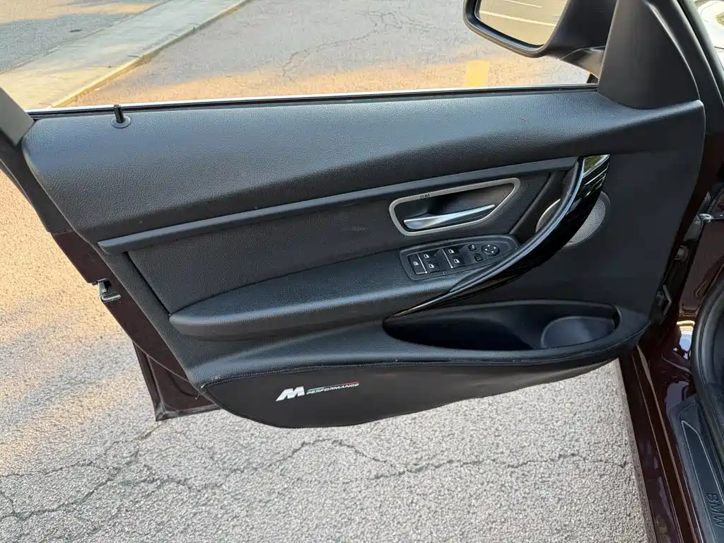 BMW 3 Series 320Li Fashion Type, фото 6
