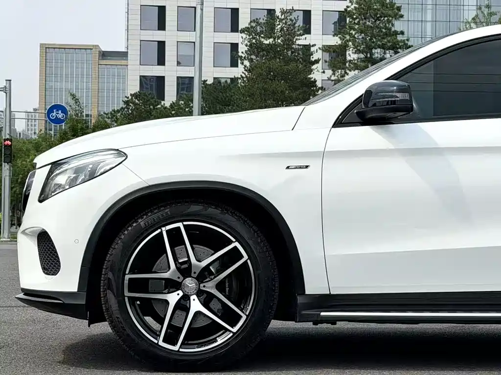 Mercedes-Benz GLE 2015 GLE 450 AMG 4MATIC SUV