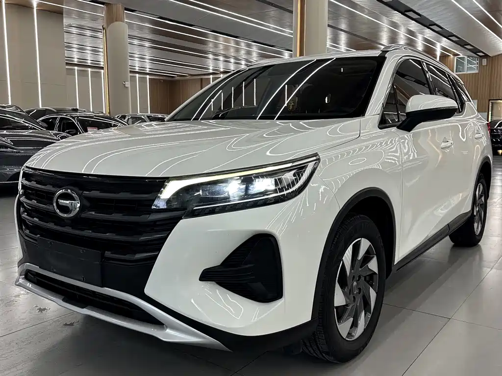 GAC Motor Trumpchi GS4