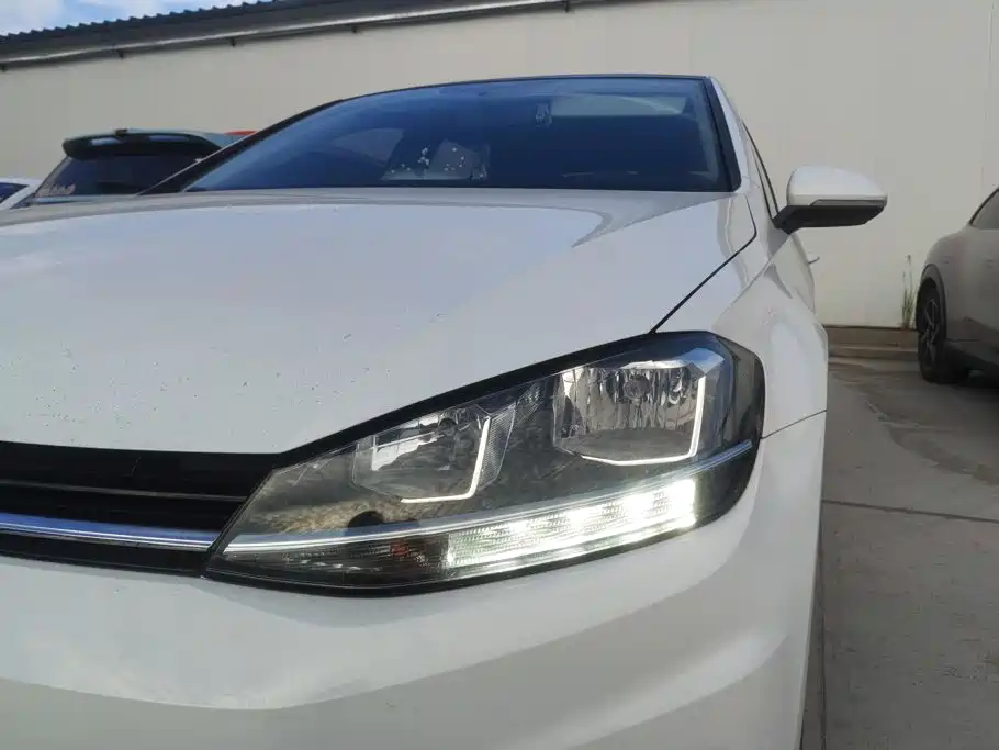 Volkswagen Golf — миниатюра 5