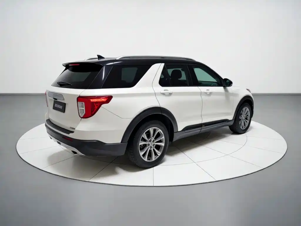 Ford Explorer — миниатюра 6