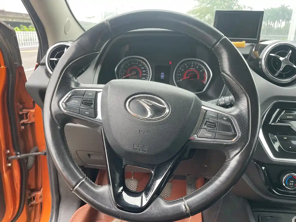 Soueast DX3 1.5L Manual Luxury Type, фото 18