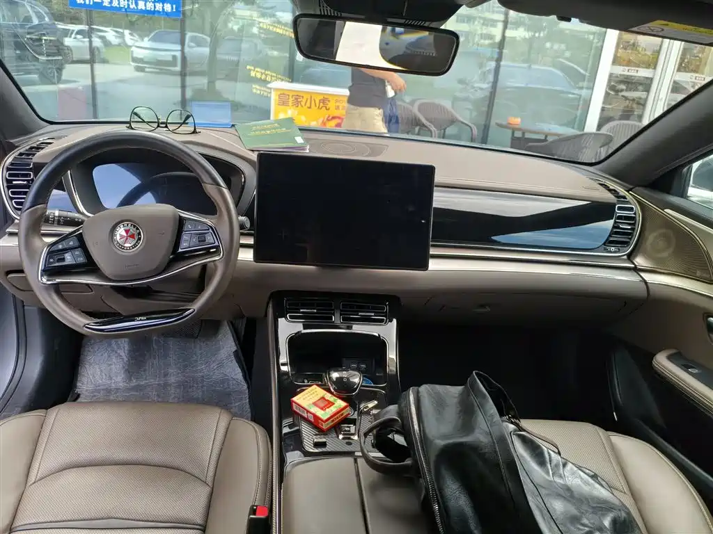 BYD Han — миниатюра 7