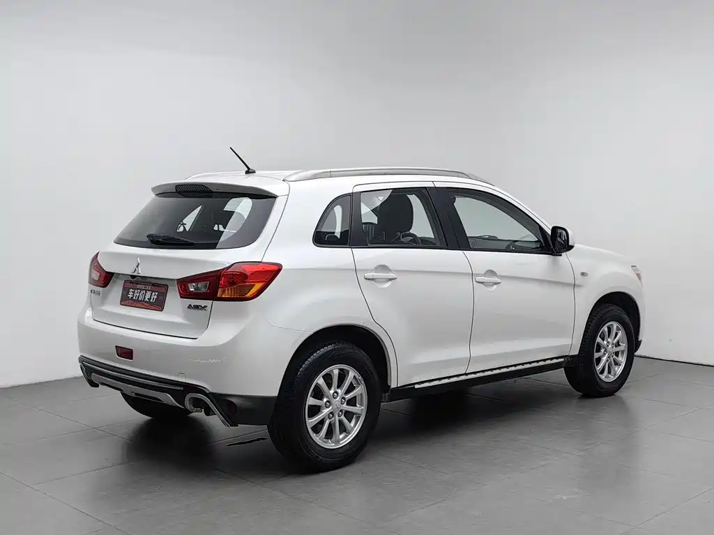 Mitsubishi ASX — миниатюра 2