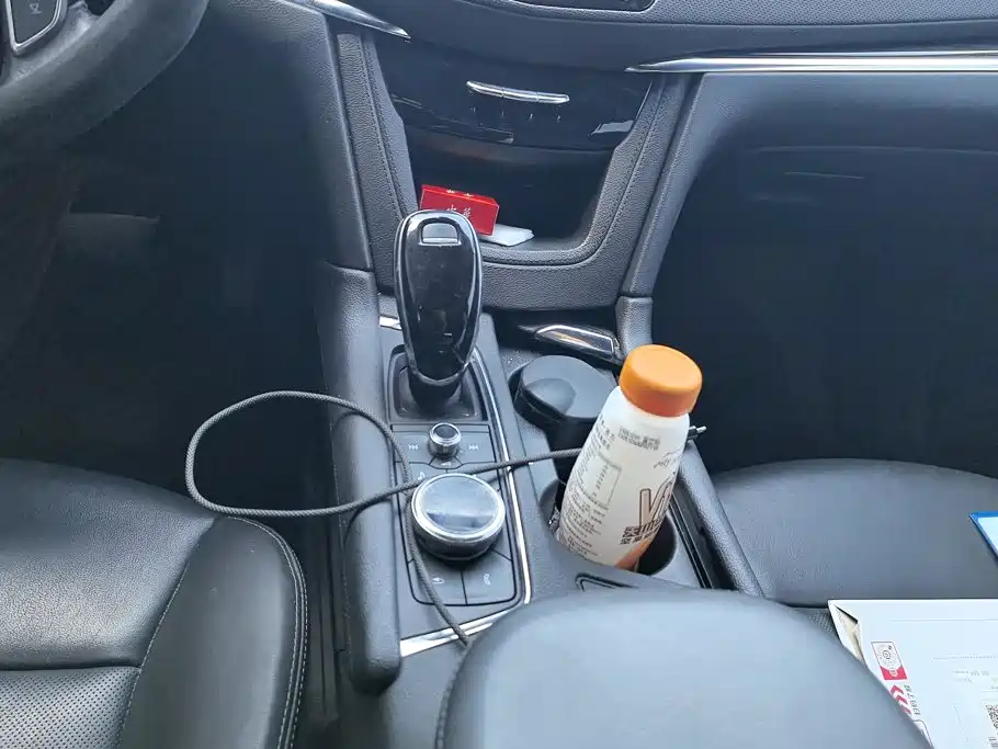 Cadillac XT5 — миниатюра 16