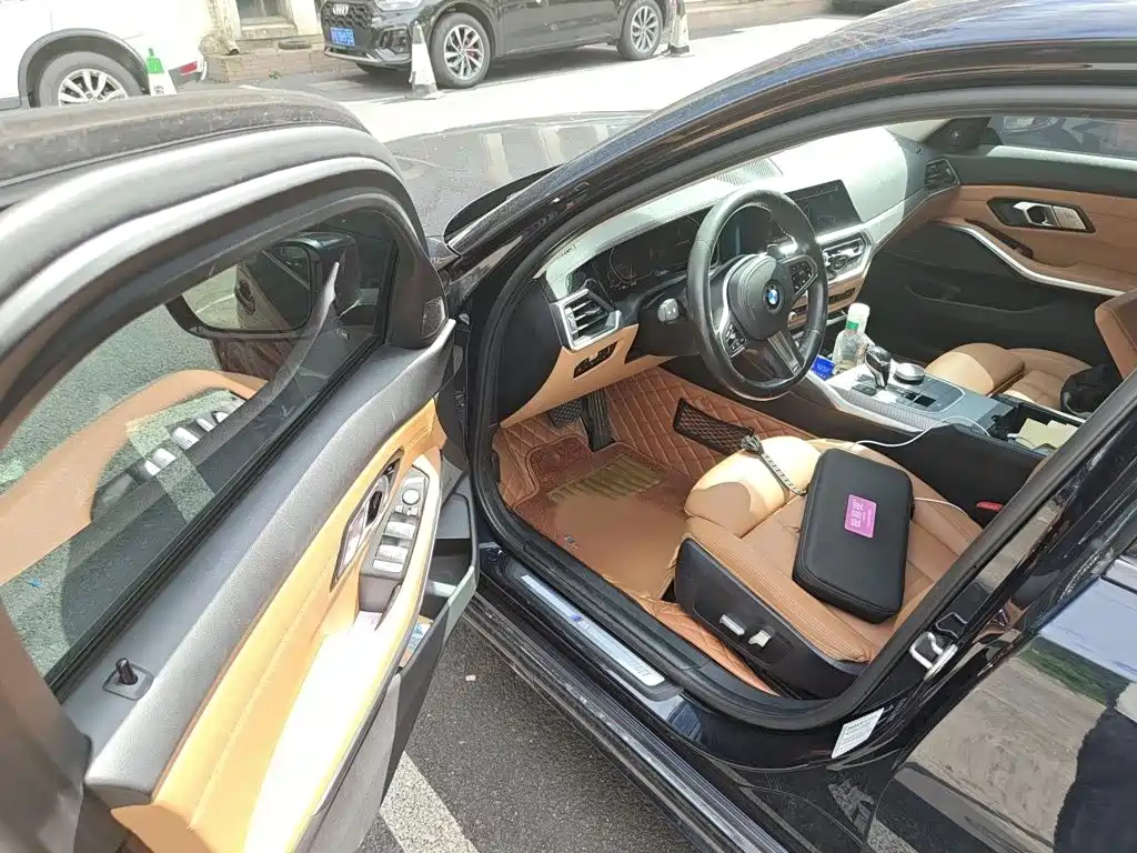 BMW 3 Series — миниатюра 14