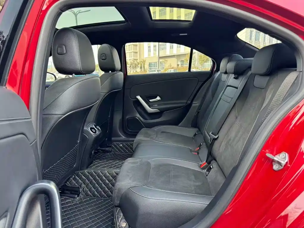 Mercedes-Benz A-Class — миниатюра 14