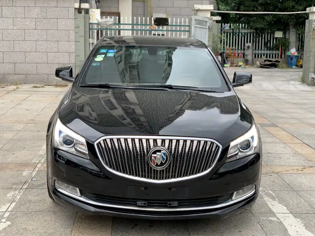 Buick LaCrosse — миниатюра 3