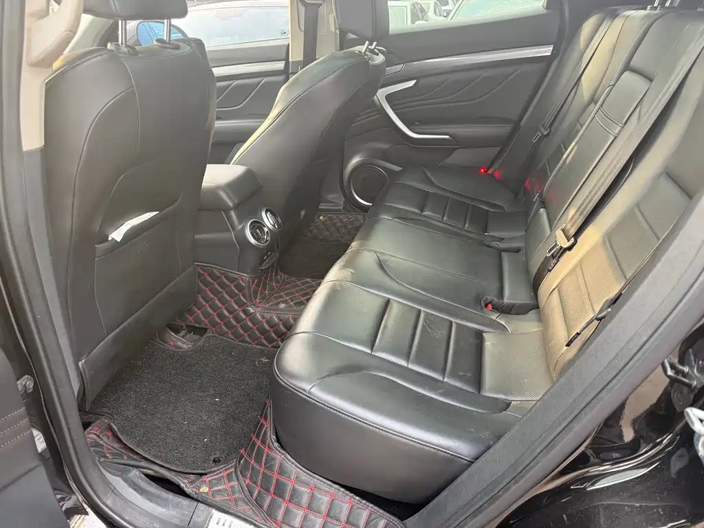 WEI PAI WEI BRAND VV7