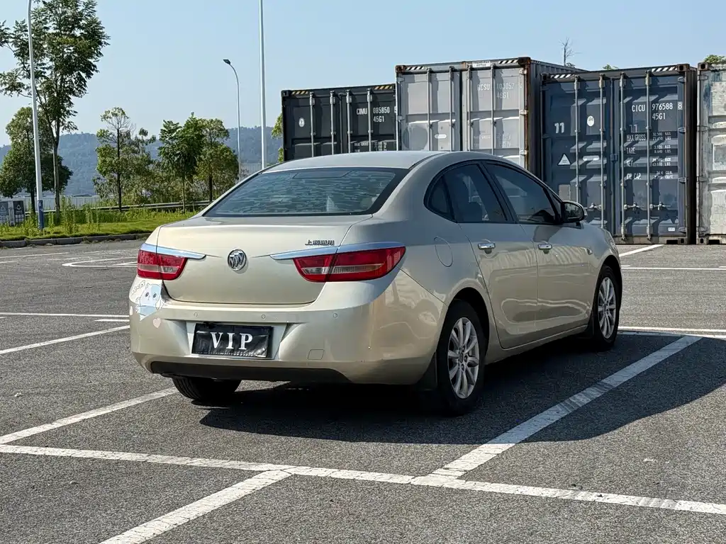 Buick Excelle — миниатюра 4