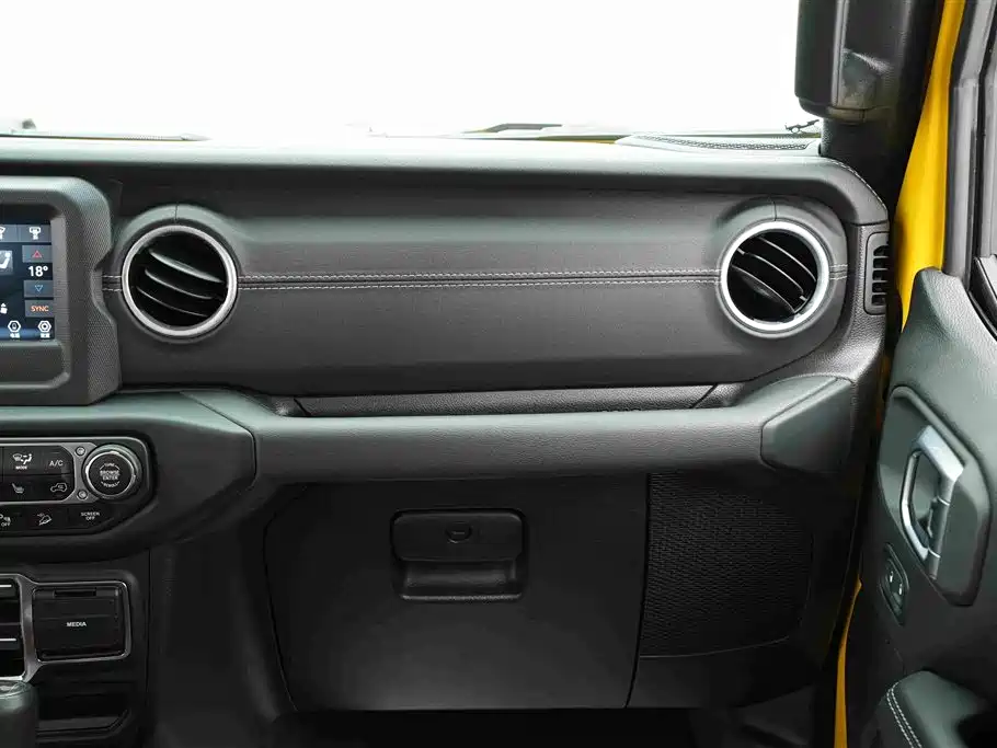 Jeep Wrangler — миниатюра 25