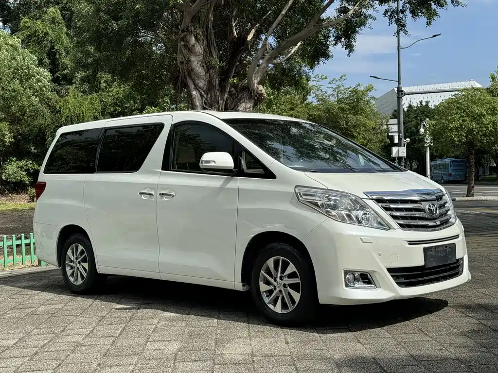 Toyota Alphard 2012 3.5L Luxury