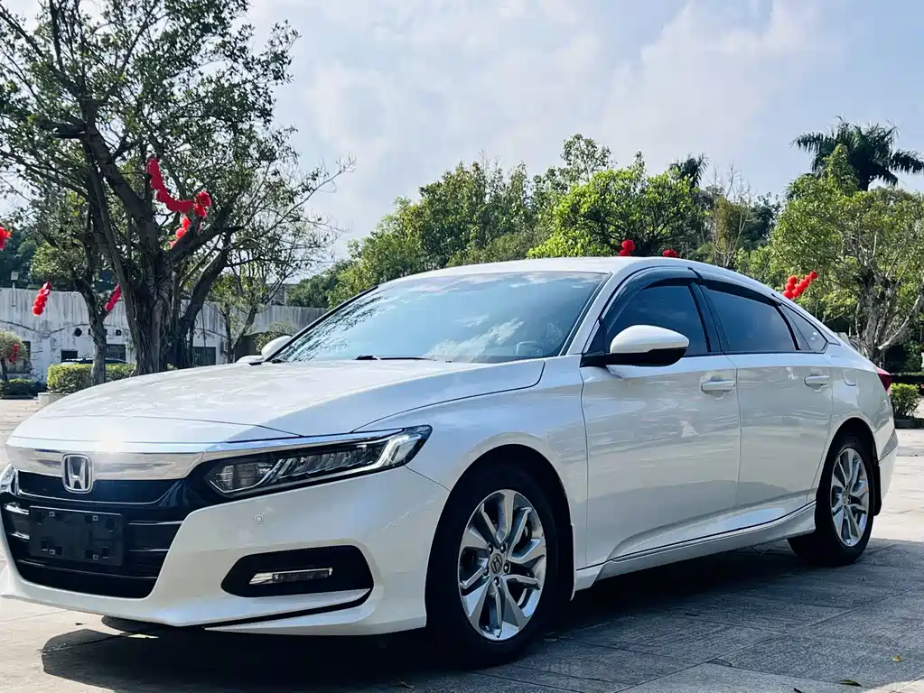 Honda Accord — миниатюра 3