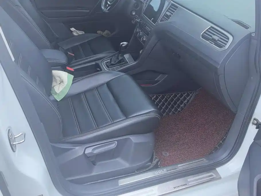 Volkswagen Golf Sportsvan — миниатюра 8
