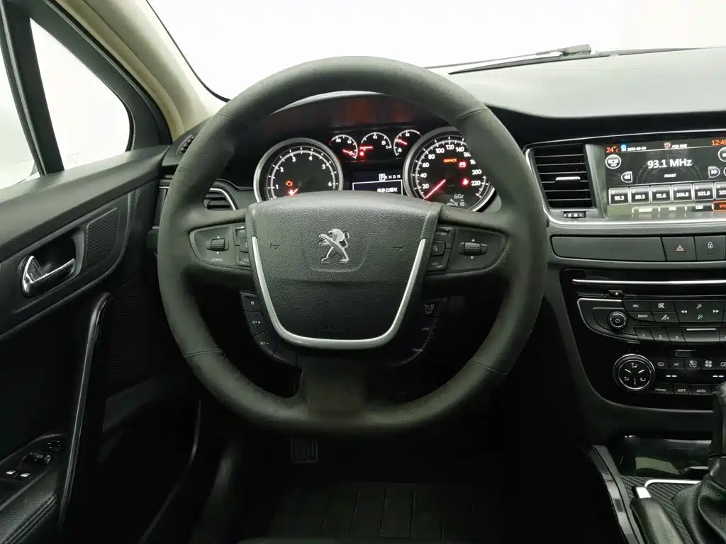 Peugeot 508 — миниатюра 11