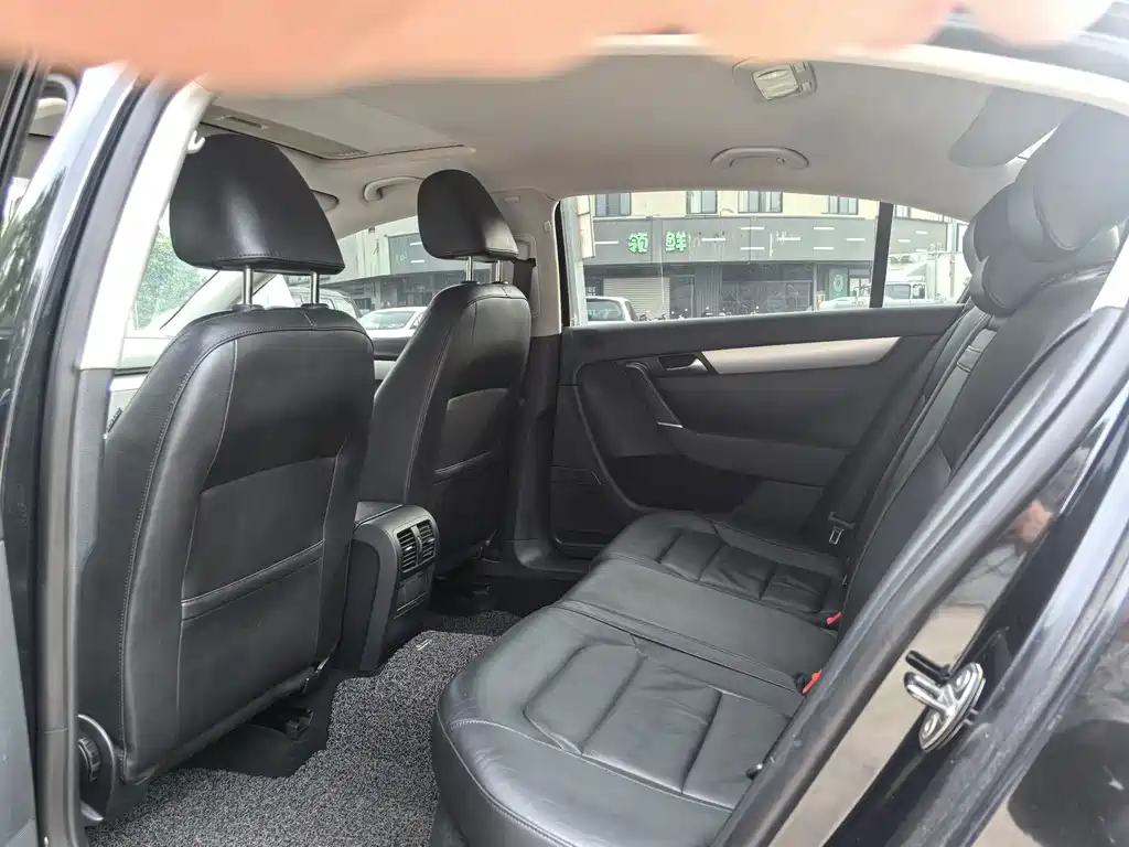 Volkswagen Magotan — миниатюра 10