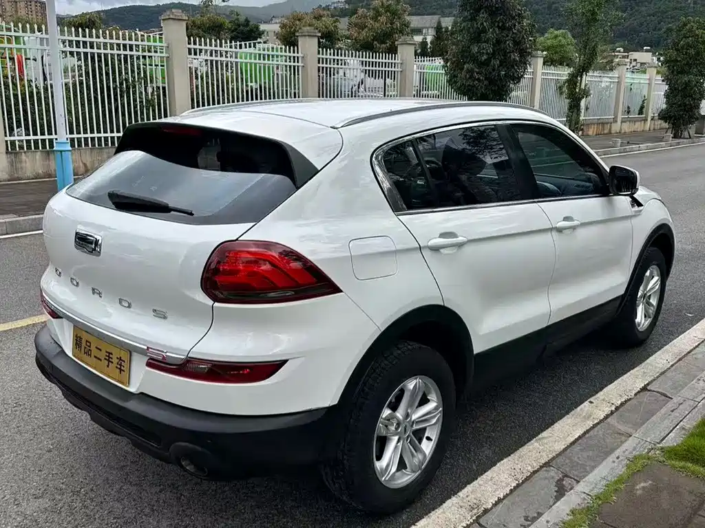 Qoros Qoros 5 — миниатюра 5