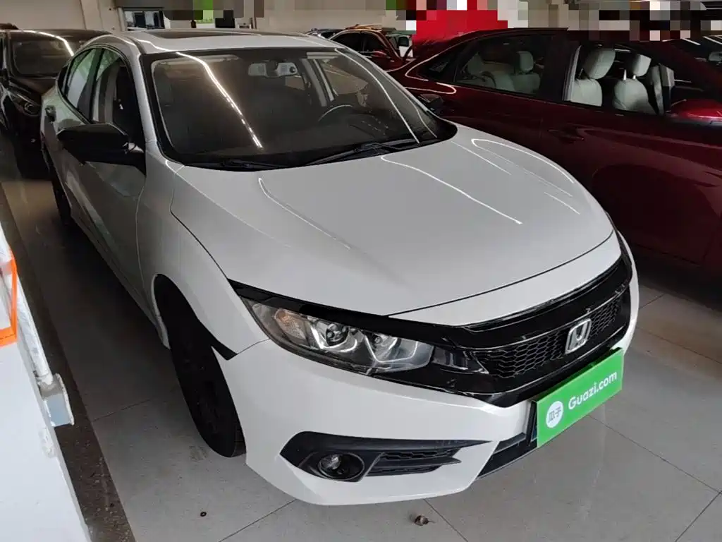 Honda Civic — миниатюра 4