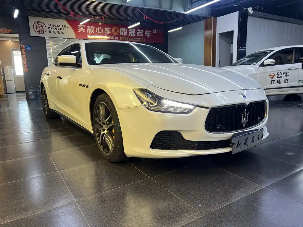 Maserati Ghibli — миниатюра 3