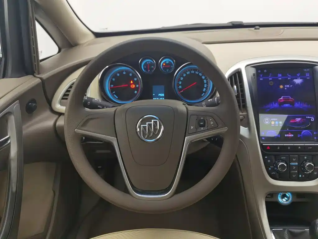 Buick Excelle — миниатюра 11