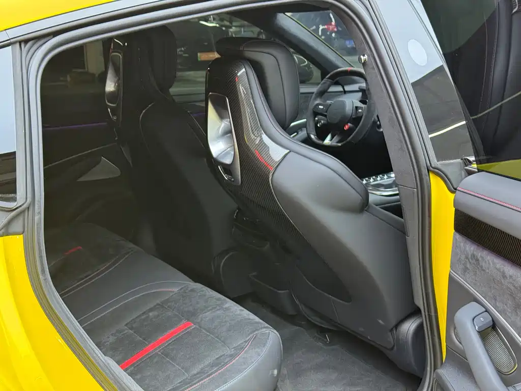 XIAOMI CAR XIAOMI SU7 ULTRA