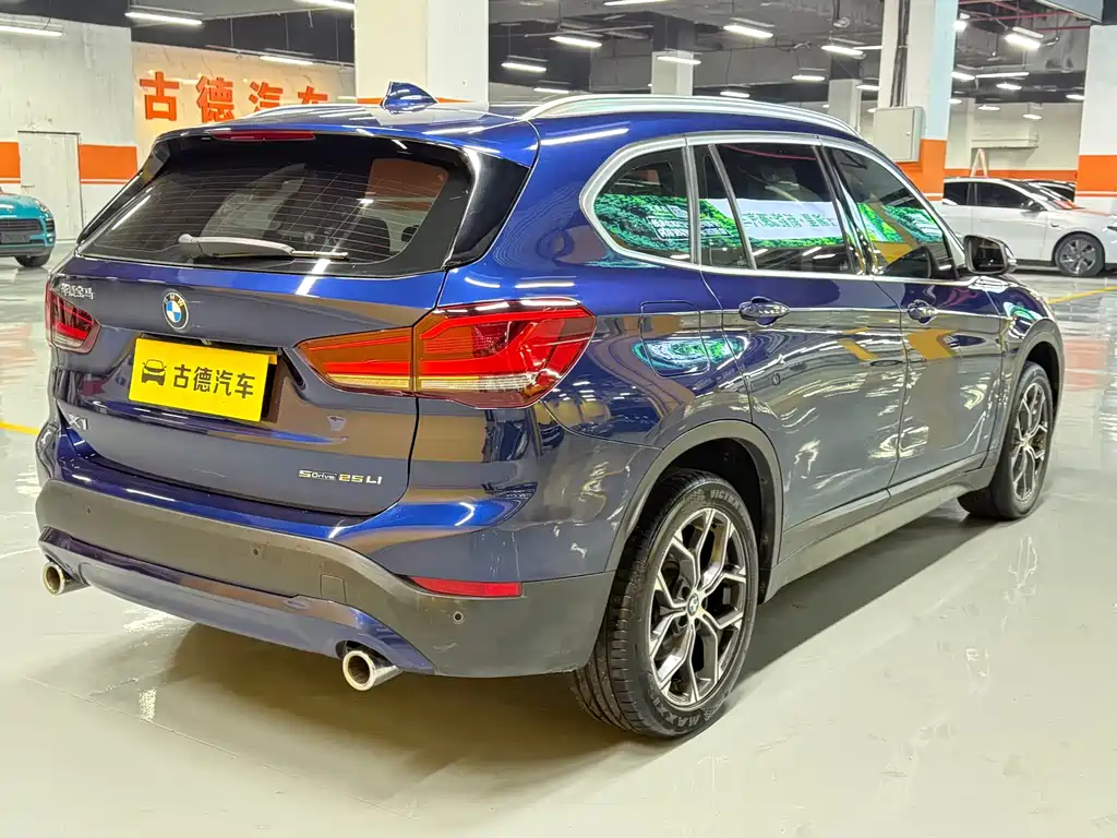 BMW X1 — миниатюра 7
