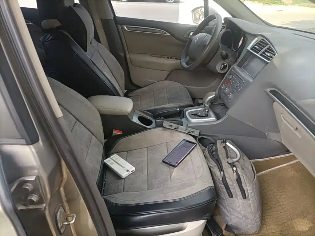 Citroen C4L — миниатюра 25