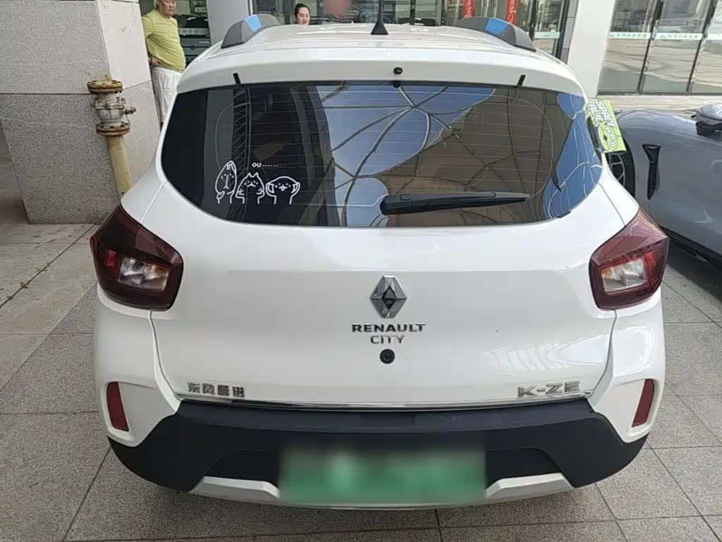 Renault City K-ZE — миниатюра 6