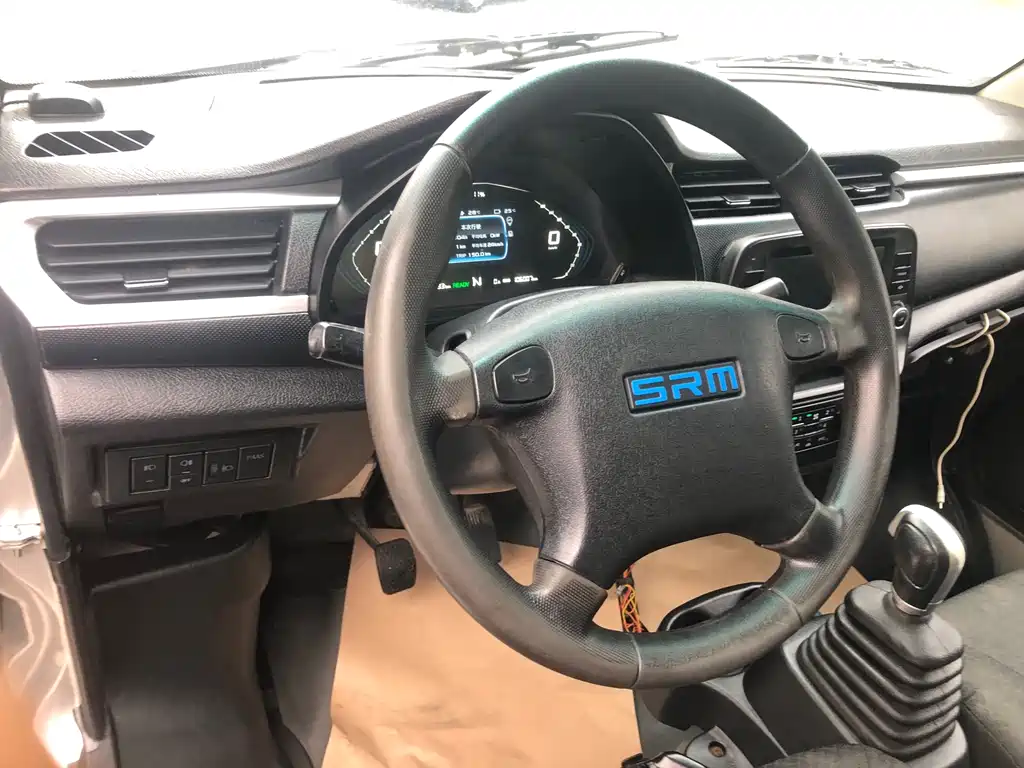 SRM XINYUAN XINYUAN T2S EV