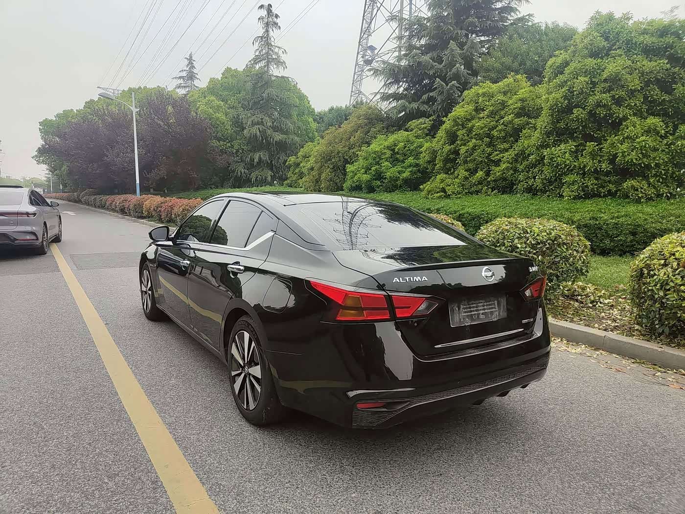 Nissan Teana 2.0 л 2023 г. Чёрный, пробег 40000 км