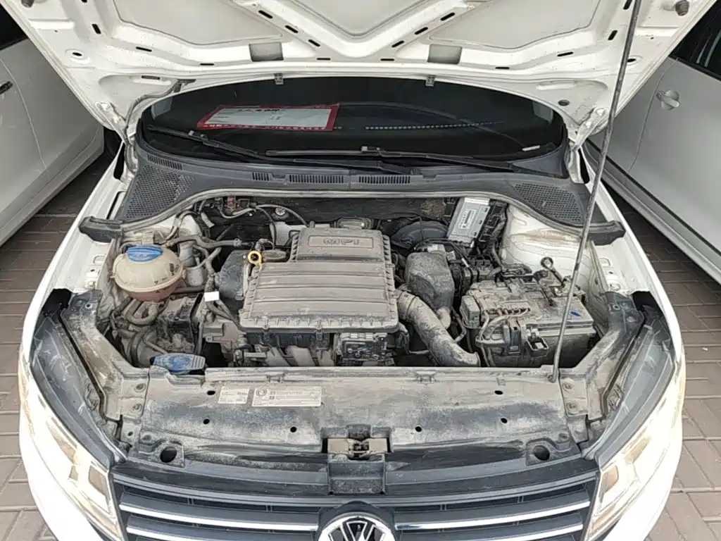 Volkswagen Santana — миниатюра 20