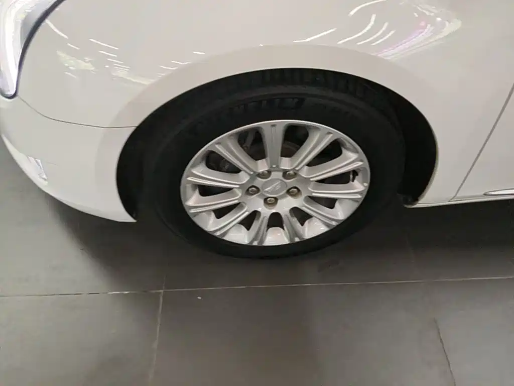 Cadillac XTS — миниатюра 23