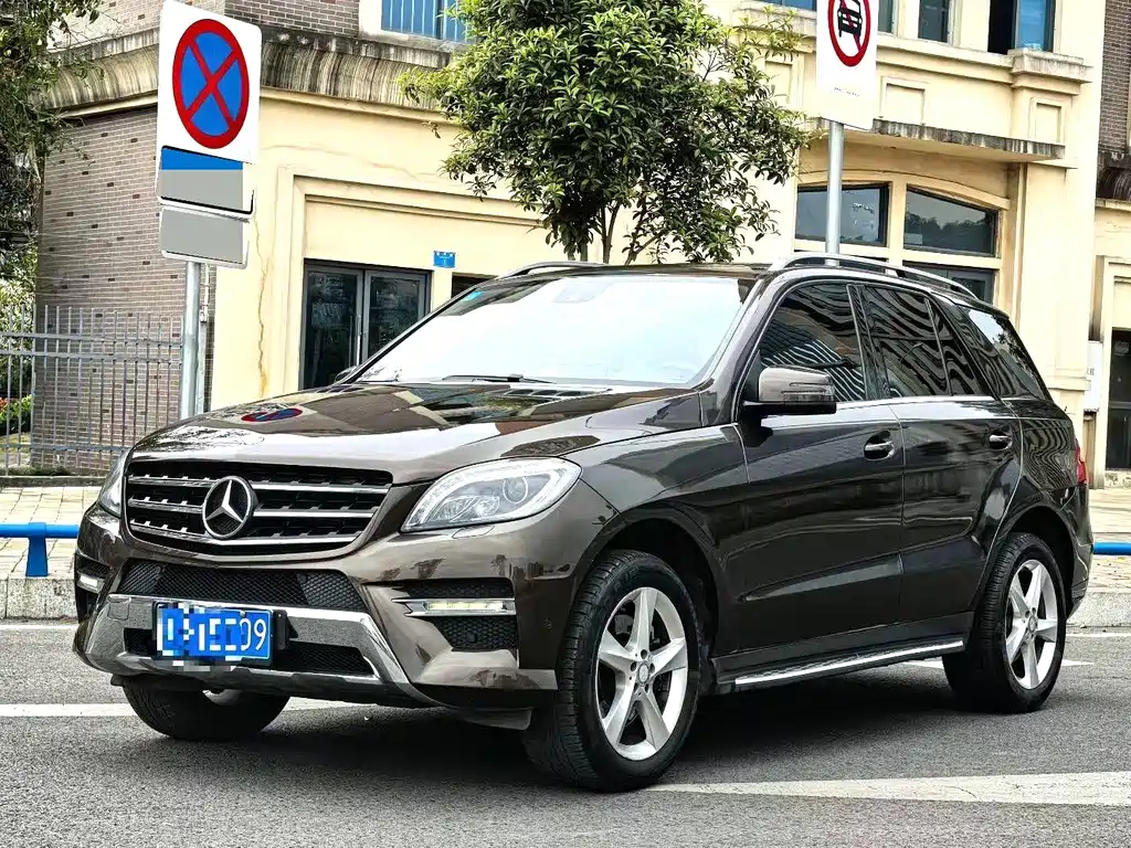 Mercedes-Benz M-Class 2014