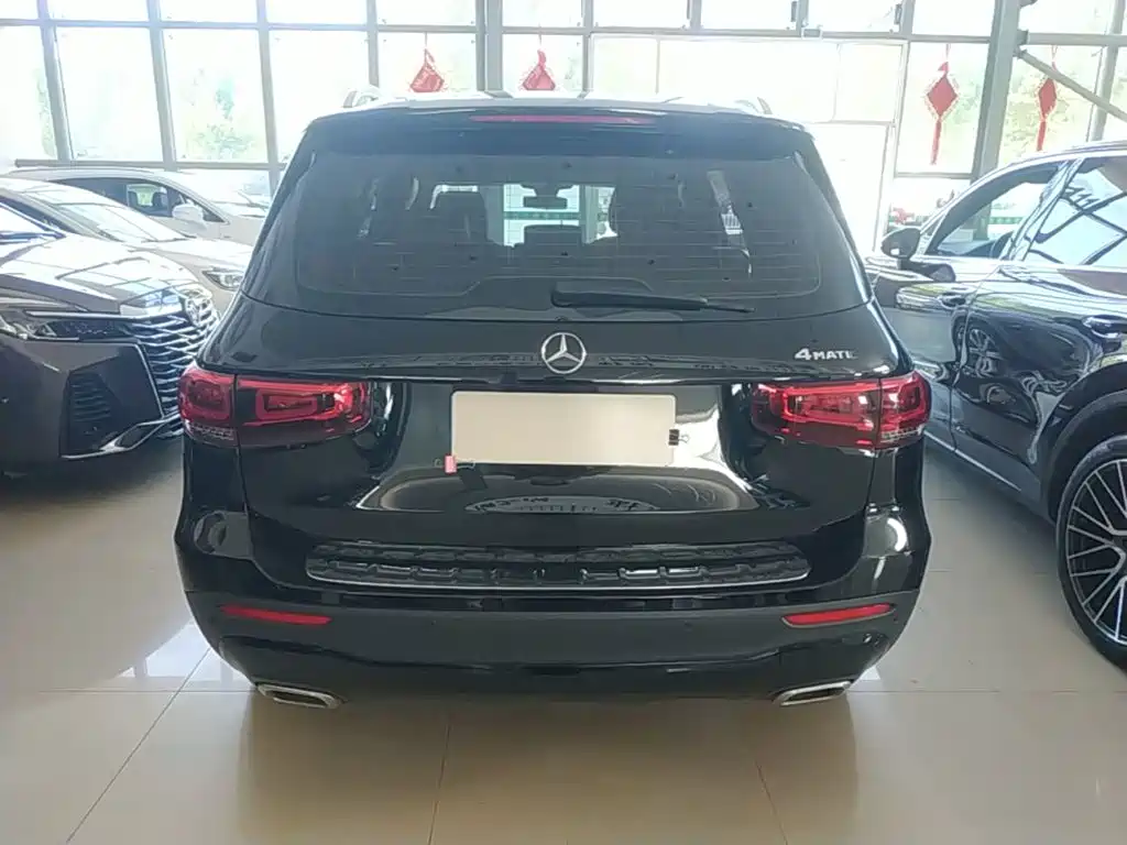 Mercedes-Benz GLB — миниатюра 6
