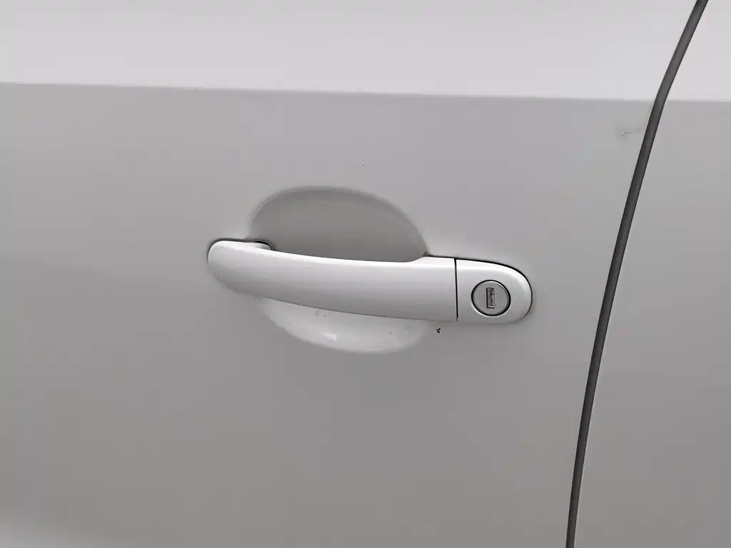 Volkswagen Polo — миниатюра 18