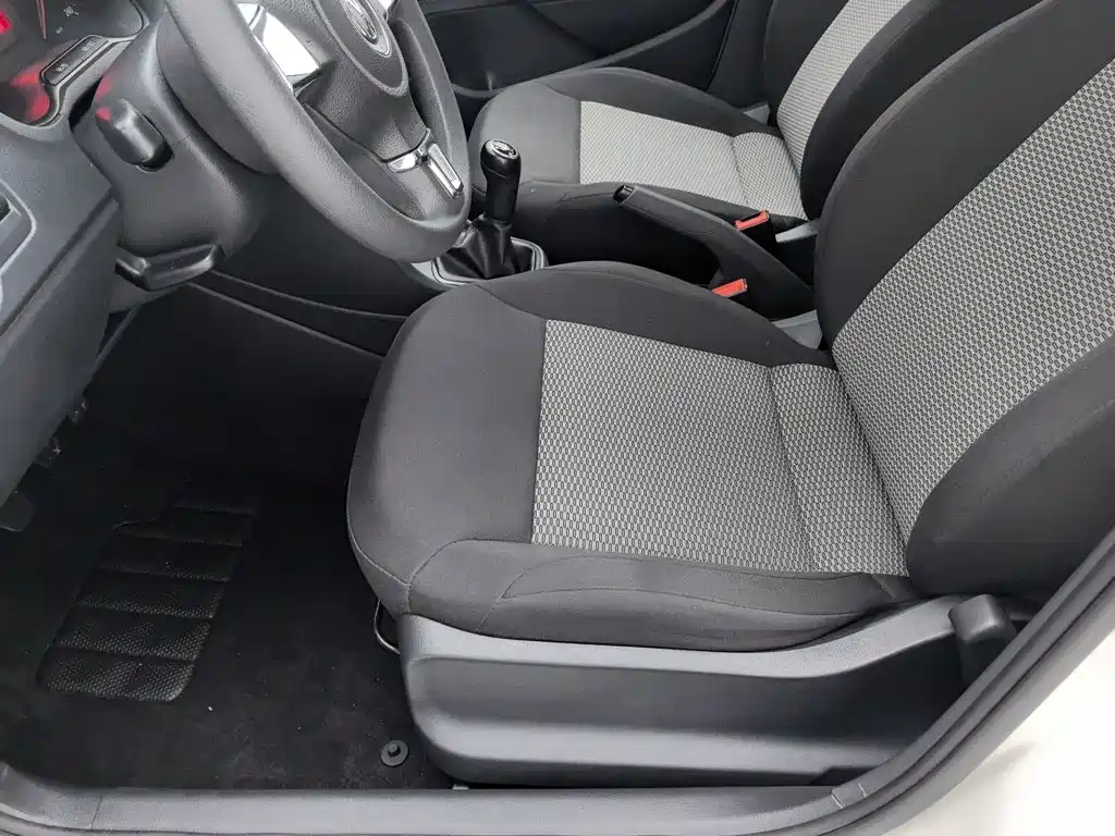 Volkswagen Polo — миниатюра 20