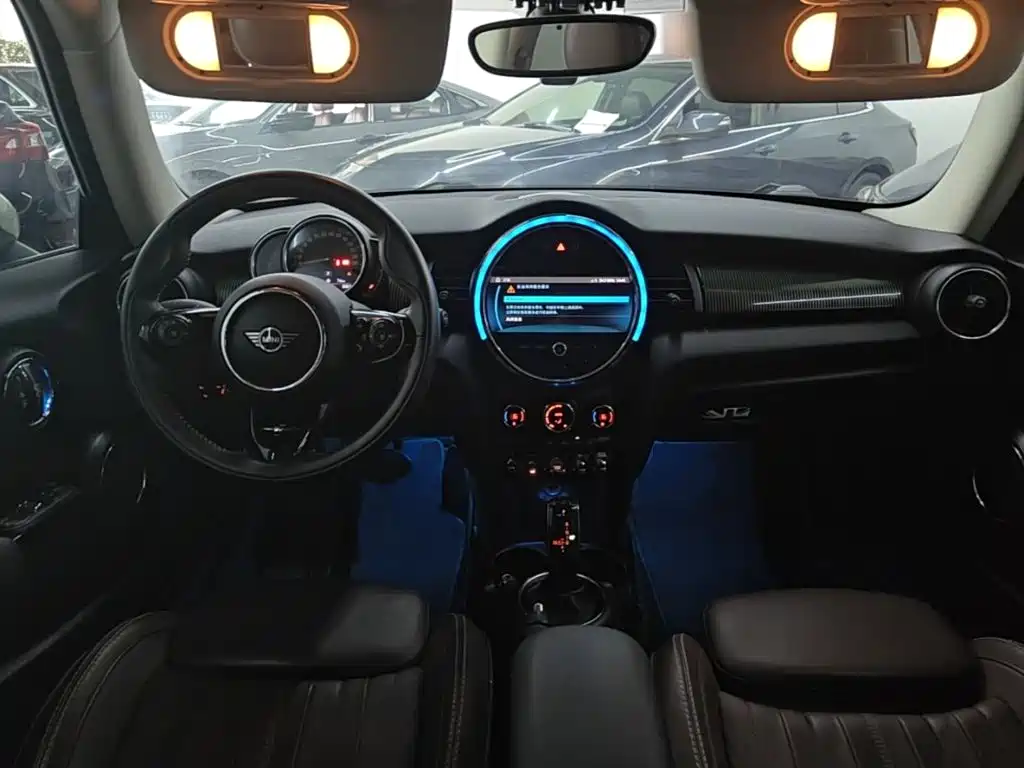 MINI Mini — миниатюра 10