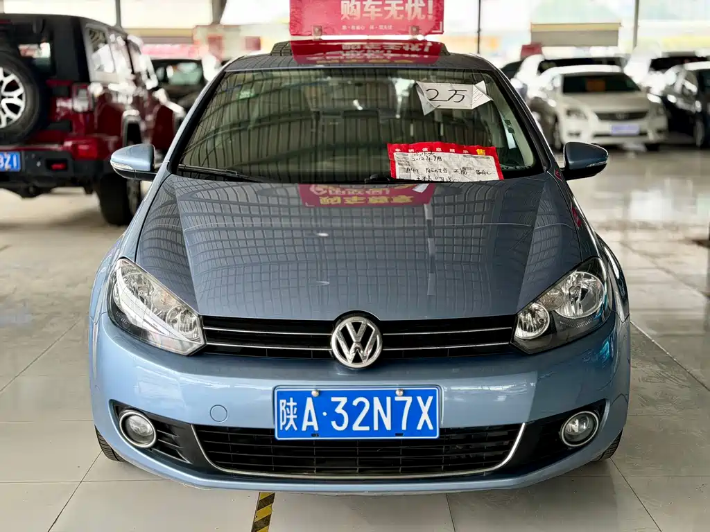 Volkswagen Golf — миниатюра 2