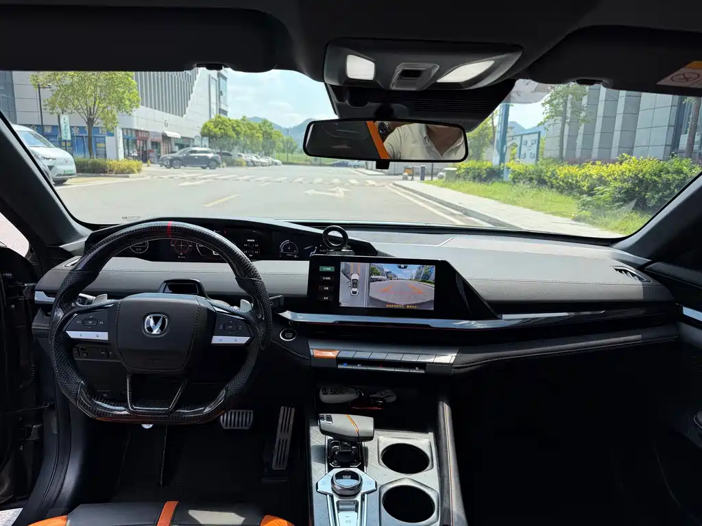 Changan UNI-V — миниатюра 9
