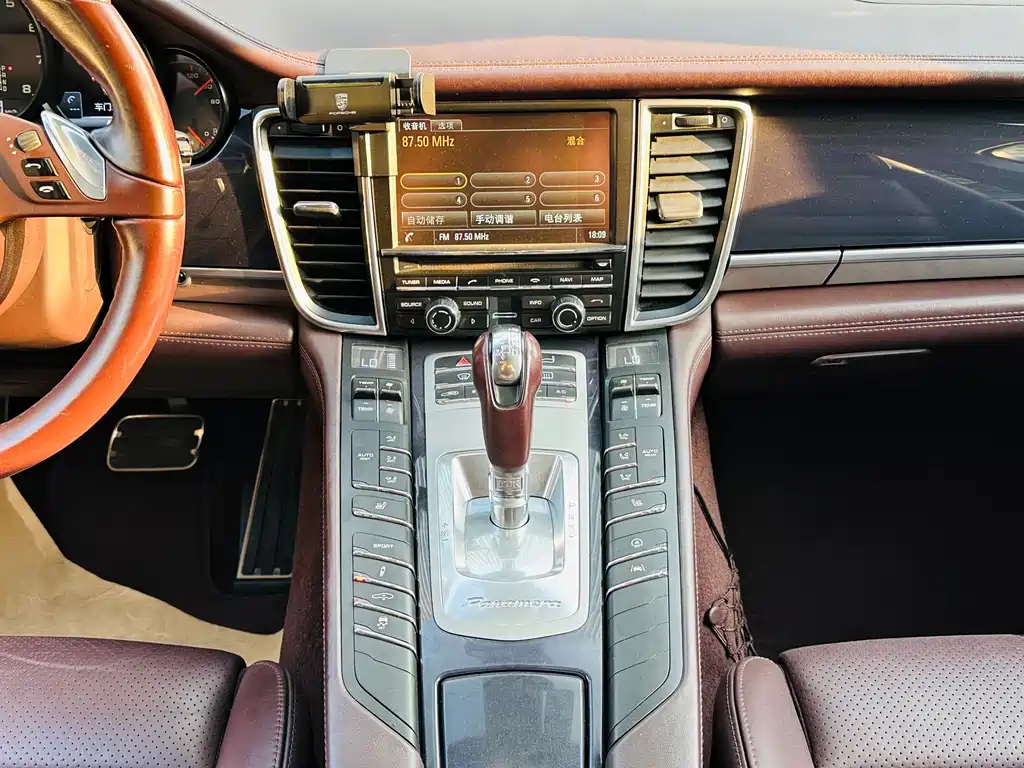 Porsche Panamera Panamera 4 3.0T, фото 17