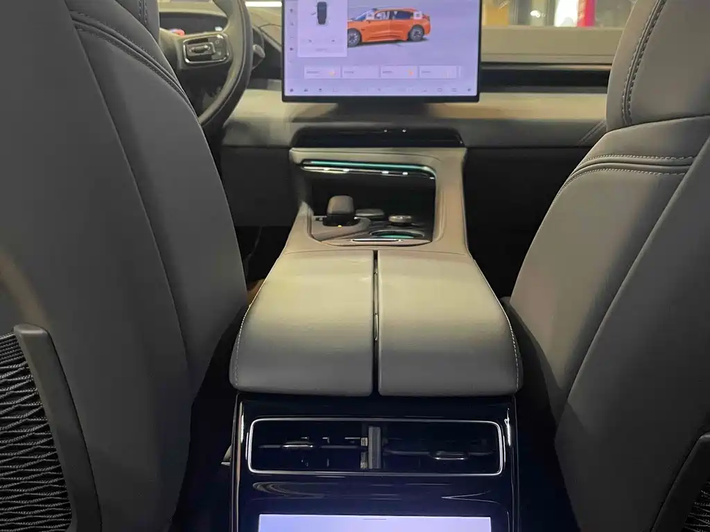 ZEEKR EXTREME KRYPTON 001