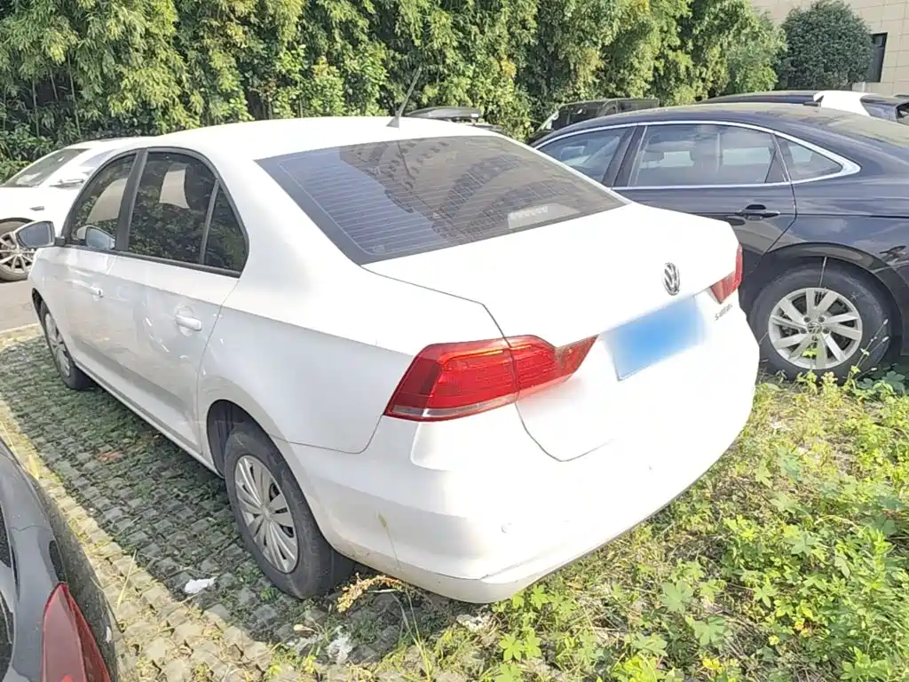 Volkswagen Santana — миниатюра 5