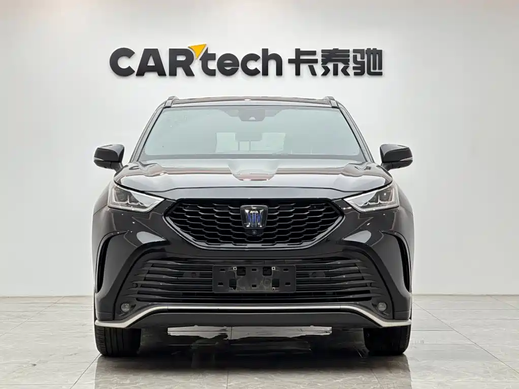 Toyota Crown Kluger — миниатюра 7