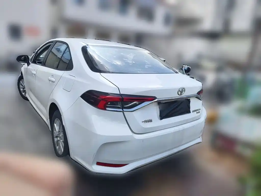 Toyota Corolla — миниатюра 3